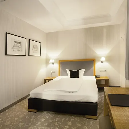 Townhouse 3* Fráncfort del Meno