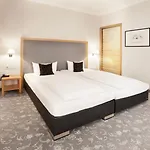 Hotel Townhouse 3*