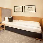 Townhouse 3* Frankfurt nad Menem