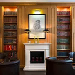 Townhouse Hotel 3*